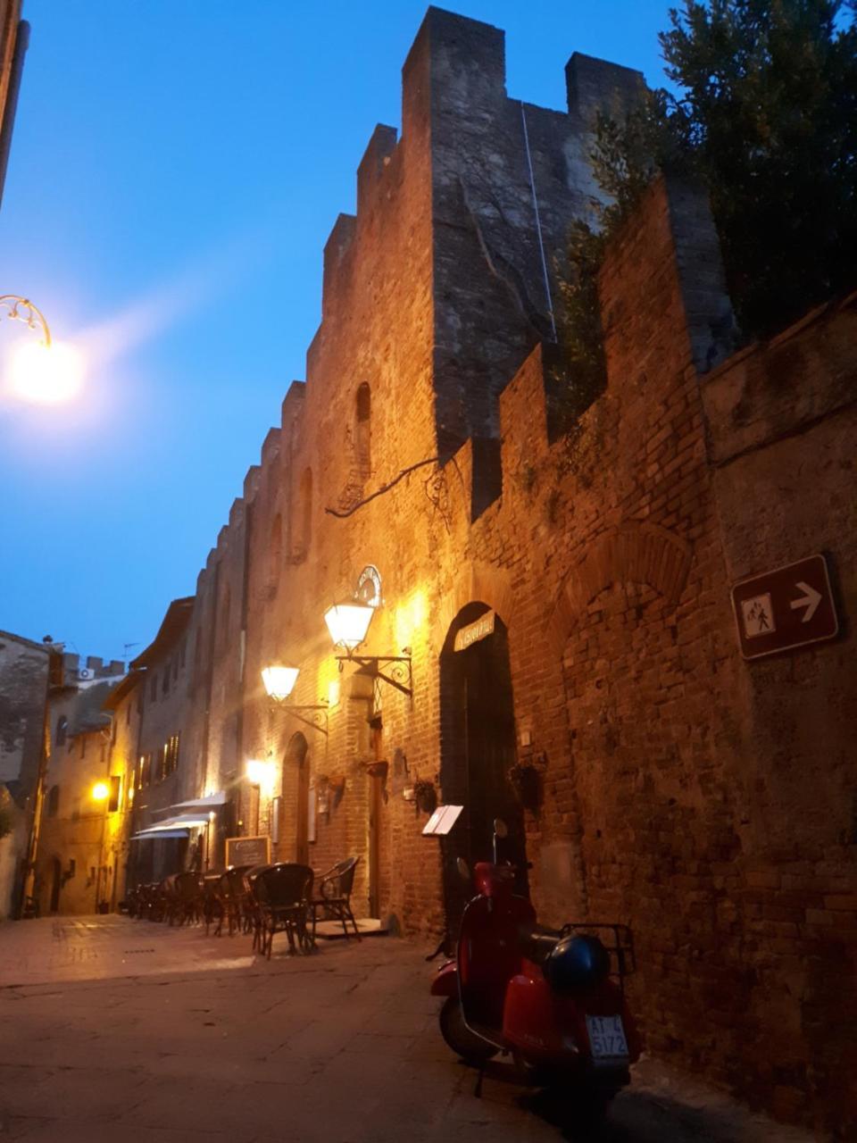 Hotel Il Castello Certaldo Ngoại thất bức ảnh