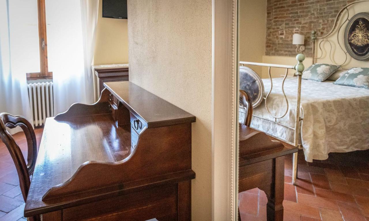 Hotel Il Castello Certaldo Ngoại thất bức ảnh